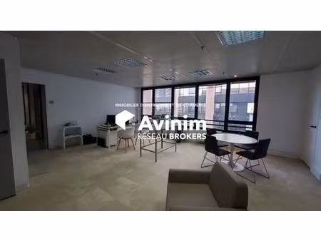 bureau de prestige de 346 m2 en location - épagny  france