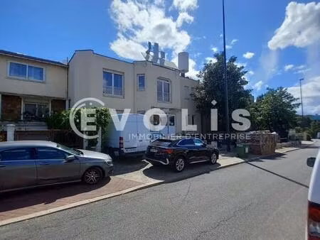 location bureaux 100 m²