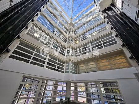 location bureaux 50 m² à 380 m²