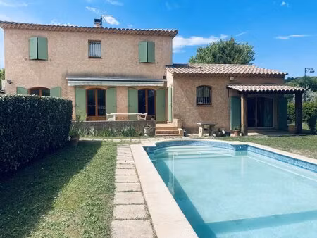 villa 134m2 avec piscine chauffee - garage - dependance - st pantaleon