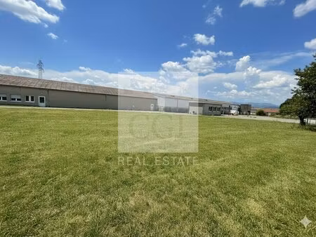 vente local d’activités le grand lemps 38690 2100m²