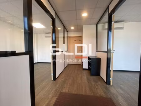 location local d’activités mornant 69440 880m²