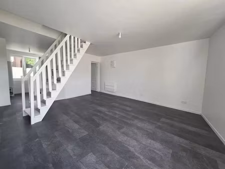 location appartement 3 pièces 68.58 m² à tourcoing (59200)  650 €