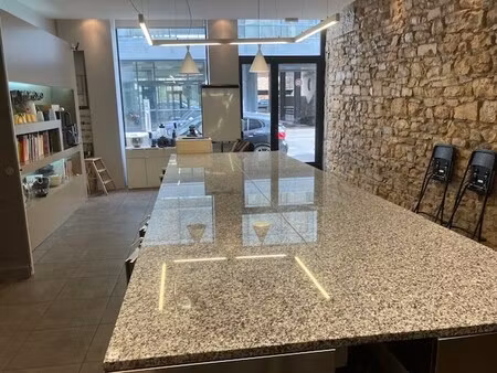 vente commerce lyon 69006 81m²