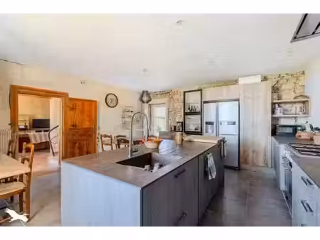 vente maison 6 pièces 153 m² à faleyras (33760)  324 632 €