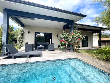 maison contemporaine saint jean d illac 4 pièce(s) 119 m2