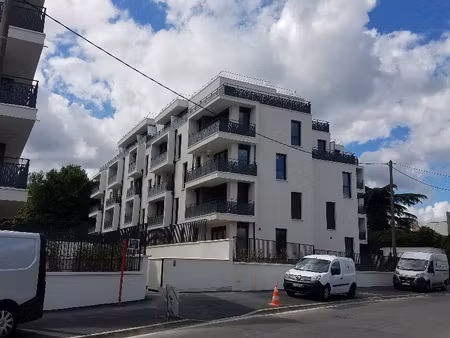 location appartement 1 pièce 30m² noisy le grand 93160