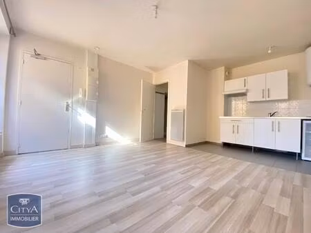 location appartement 1 pièce 22m² versailles 78000