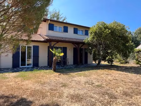 vente maison 6 pièces 150 m² à arsac (33460)  420 000 €