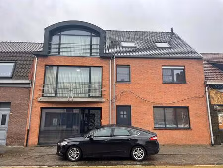 appartement te huur in hoogstraten met 2 slaapkamers