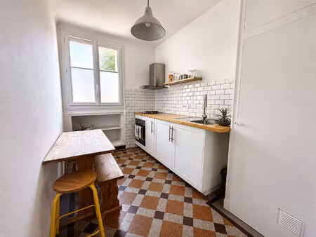 location appartement 3 pièces  52.93m²  saint