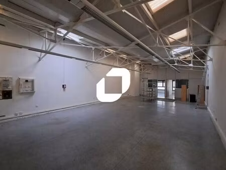 location bureaux 134 m²
