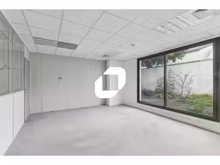 location bureaux courbevoie 92400 485m²