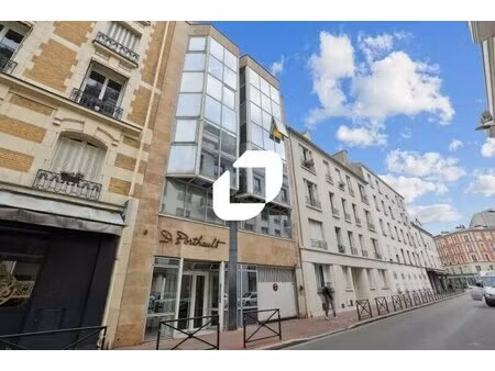 location bureaux 41 m² à 116 m²