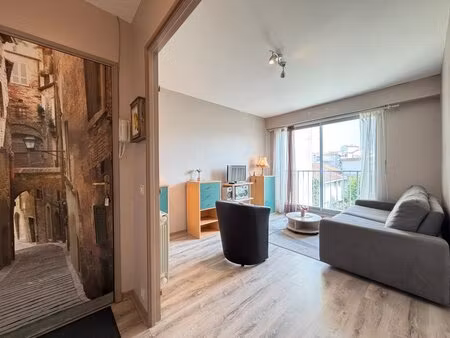 joli studio au calme  au coeur du centre ville