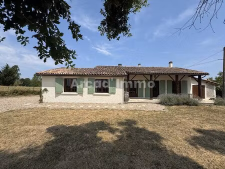 belle maison de plain-pied  4 chambres  jardin clos.
