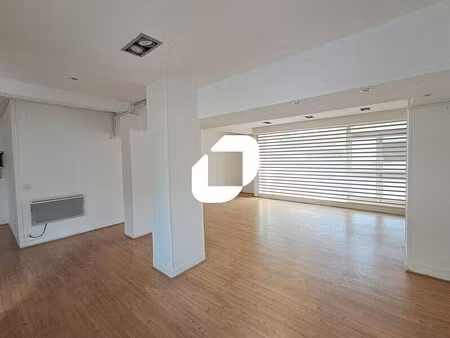 location bureaux 145 m²