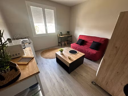 location appartement 1 pièce  18.00m²  albi