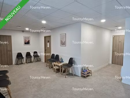 location bureaux 40 m² à 126 m²