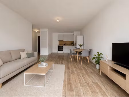 appartement t2 avec balcon à grand-couronne