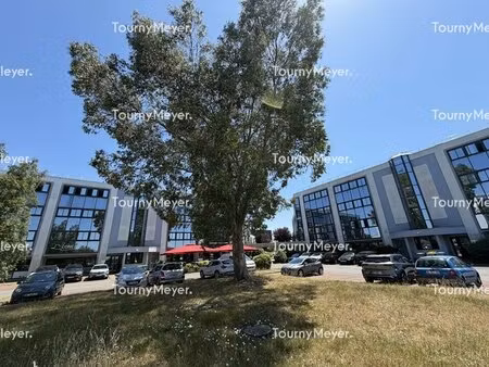 location bureaux 82 m² à 1 246 m²