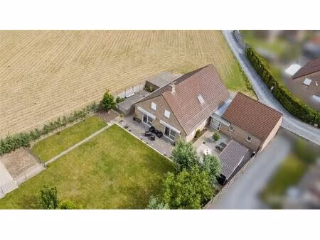 huis te koop in wervik met 4 slaapkamers