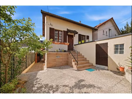 vente maison 7 pièces 147 m² villejuif (94800)