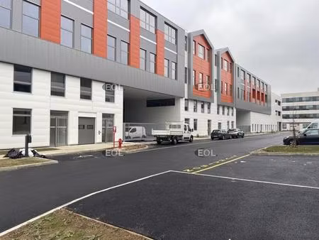 location local d’activités nanterre 92000 465m² à 1228m²