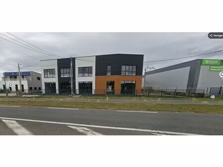 location commerce la fouillouse 42480 155m²