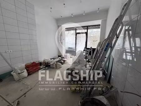 location commerce paris 75015 25m²