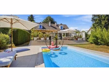 maison avec piscine et jardin montigny-sur-loing (77)