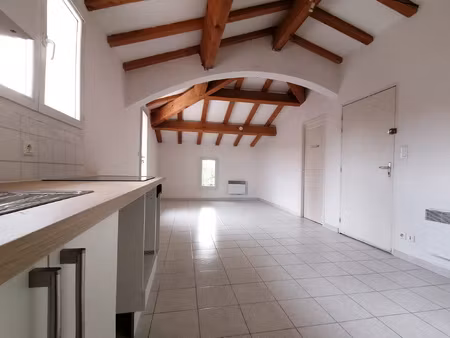 appartement t2 avec grande terrasse