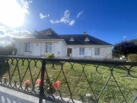 vente maison 10 pièces 231 m² à montoire-sur-le-loir (41800)  472 500 €