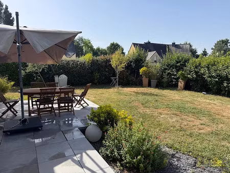 location maison 6 pièces 140 m² à bruz (35170)  1 400 €
