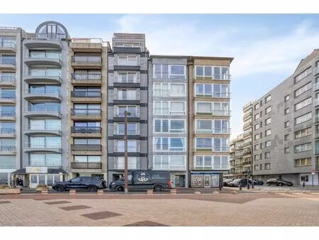 immeuble de rapport à vendre à zeedijk-knokke 689/690 - 691/6 knokke-heist (rbw52417)