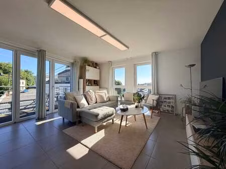 appartement 2ch au centre de neufchâteau