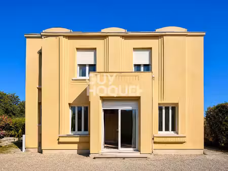 demeure de prestige à vendre à aigne