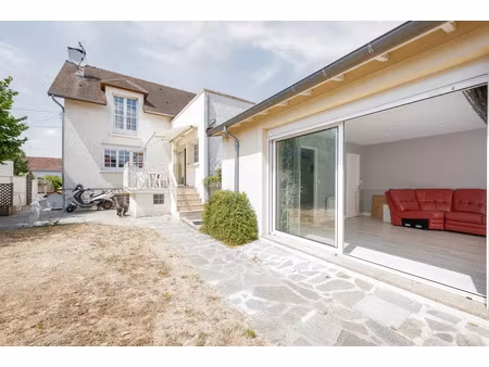 vente maison 6 pièces 200 m² à vigneux-sur-seine (91270)  590 000 €