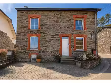 une maison parfaitement entretenue qui n'attend que vous !