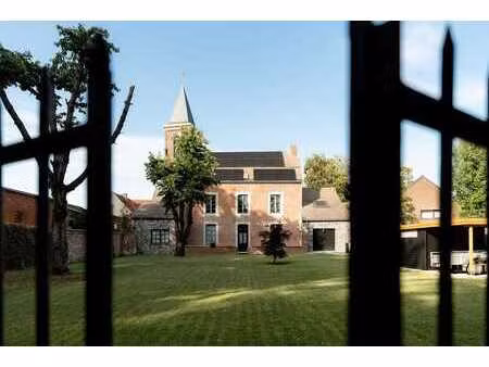 rue robert 22  awans - bien d'exception