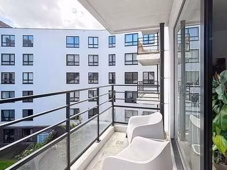 bel appartement meublé et équipé + 1 parking