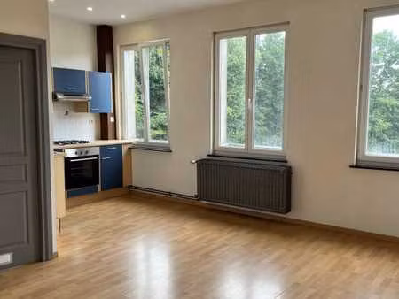 appartement 1 ch  epc b  lumineux et fonctionnel