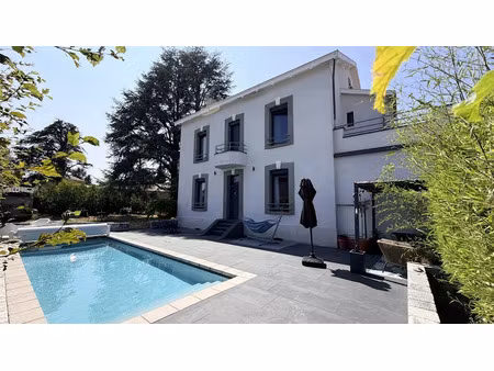 vente maison 7 pièces 192 m² à saint-héand (42570)  560 000 €