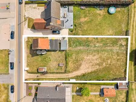maison à rénover/à démolir sur 1.849m² située à westerlo