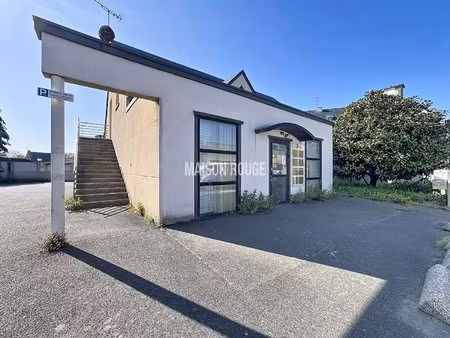 paimpol centre ! ensemble immobilier idéal investisseurs  sur 2 niveaux  jardin  parking!
