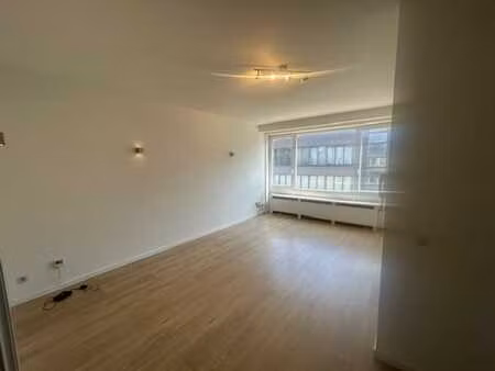 appartement 1 ch à ixelles 40 m²