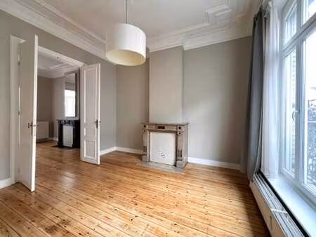 flagey : appartement 1ch - non meuble