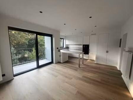 uccle – superbe appartement entièrement rénové