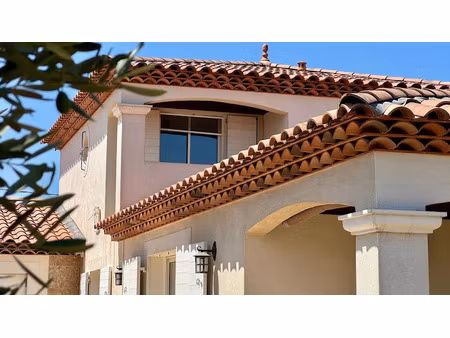 vente villa 4 pièces 115 m² à grans (13450)  635 000 €