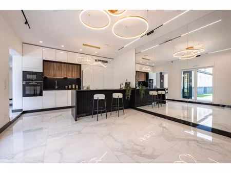 vente maison 5 pièces 112 m² à la varenne saint hilaire (94210)  779 000 €